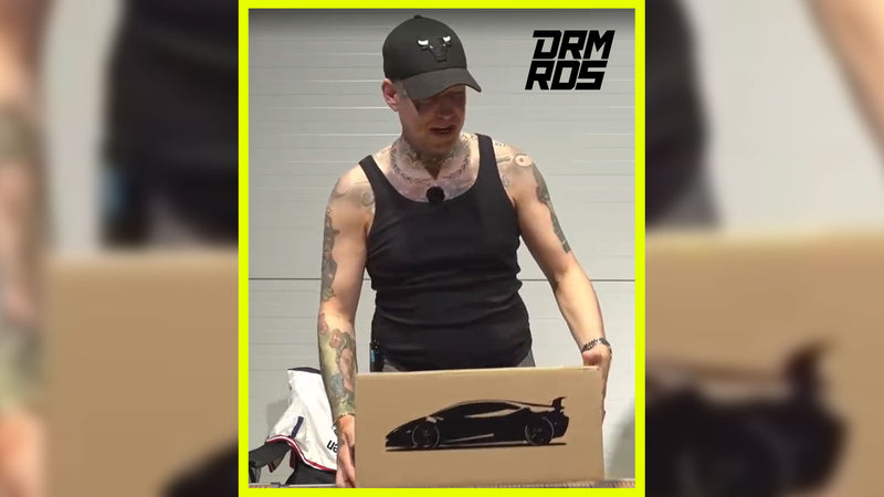DREAMRIDES live bei MontanaBlack88: Wandtattoo-Silhouetten im XXL Zuschauerpakete Unboxing